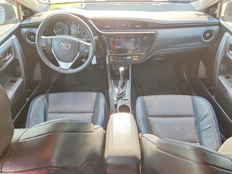 63099376 :رقم المزاد ، 5YFBURHE0HP713581 vin ، 2017 Toyota Corolla مزاد بيع
