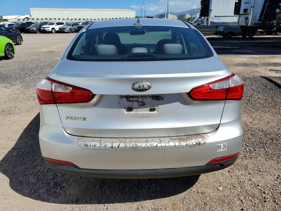 2014 Kia Forte მანქანა იყიდება აუქციონზე, vin: KNAFX4A66E5063305, აუქციონის ნომერი: 62870596