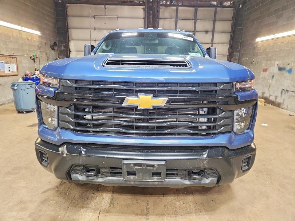 Продаж на аукціоні авто 2025 Chevrolet Silverado, vin: 1GC4KLEY1SF367890, номер лоту: 61496516