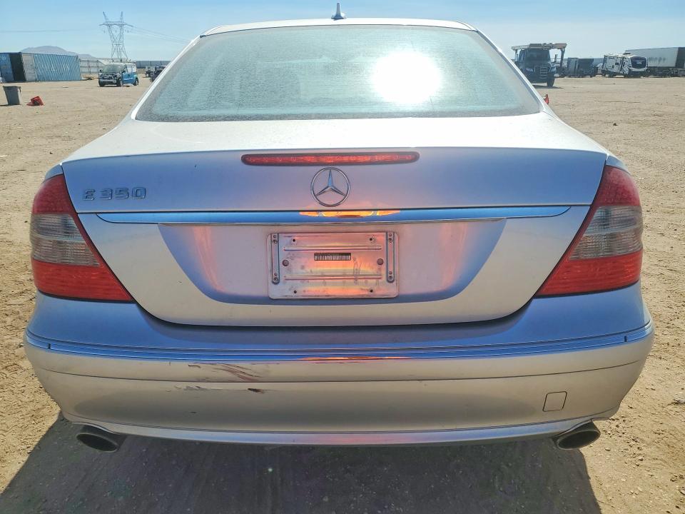 62148786 :رقم المزاد ، WDBUF56X98B348329 vin ، 2008 Mercedes-benz E مزاد بيع