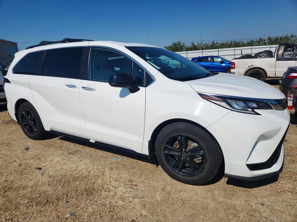 2022 Toyota Sienna მანქანა იყიდება აუქციონზე, vin: 5TDGRKEC2NS104206, აუქციონის ნომერი: 62996956
