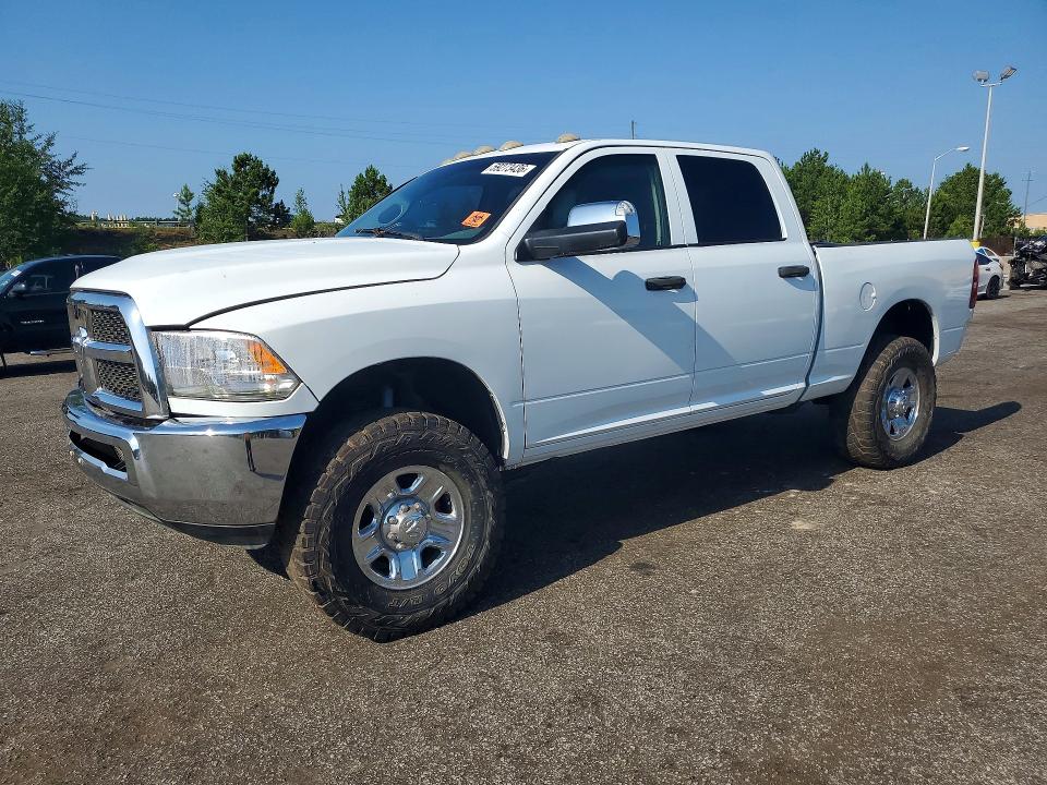 59273436 :رقم المزاد ، 3C6UR5CL8HG671201 vin ، 2017 Ram 2500 مزاد بيع