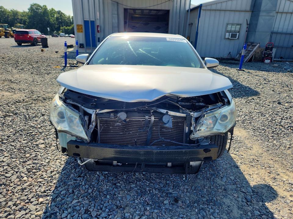 59299696 :رقم المزاد ، 4T1BF1FK5EU769272 vin ، 2014 Toyota Camry مزاد بيع