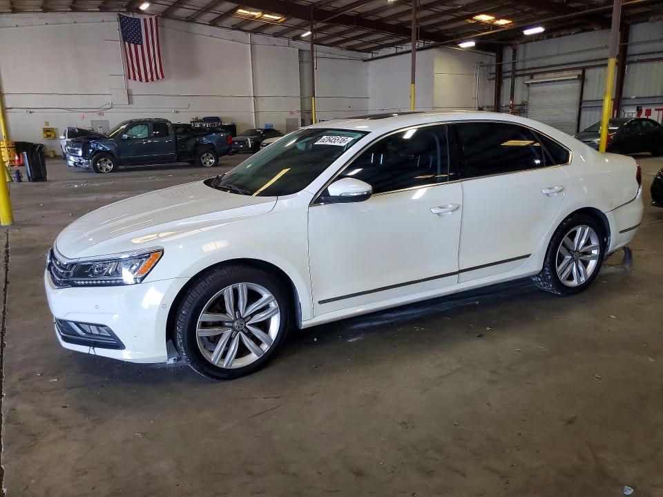 Продаж на аукціоні авто 2017 Volkswagen Passat, vin: 1VWCT7A33HC031918, номер лоту: 62645516