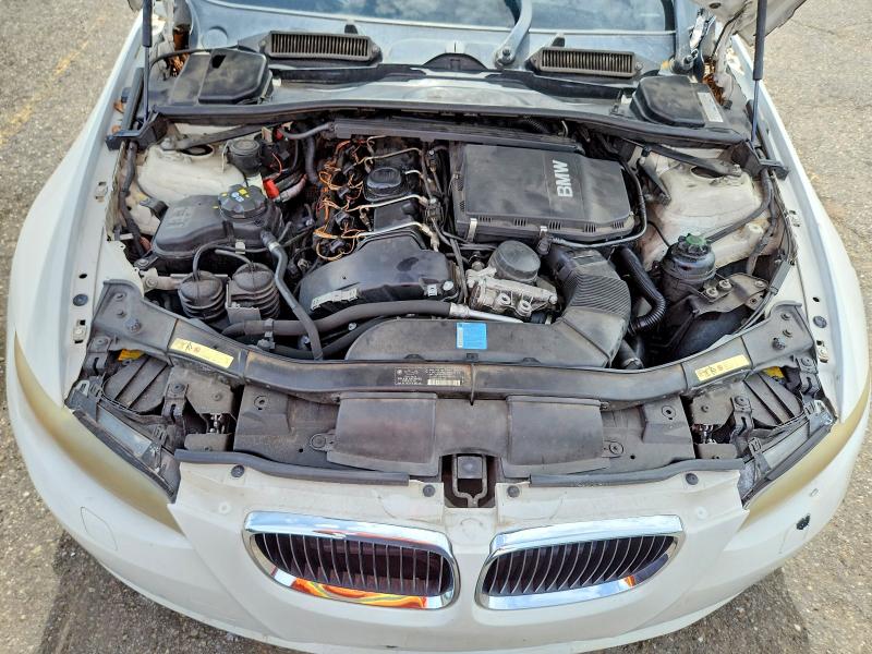 58751826 :رقم المزاد ، WBAWL73529P180794 vin ، 2009 Bmw 335 مزاد بيع