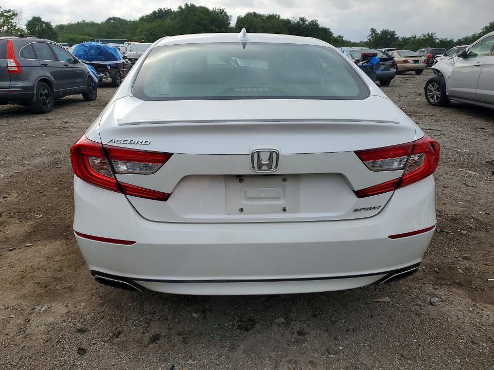 Продажа на аукционе авто 2020 Honda Accord, vin: 1HGCV1F3XLA111905, номер лота: 61672626