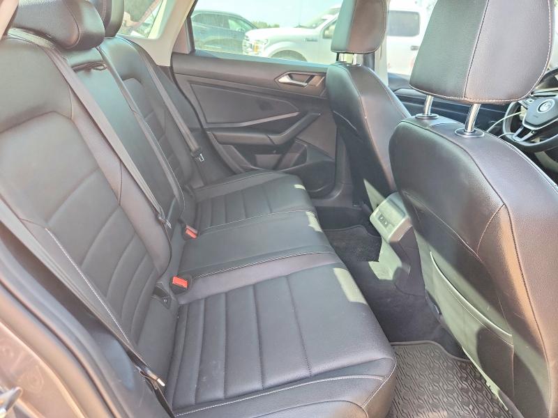Продажа на аукционе авто 2021 Volkswagen Jetta, vin: 3VWE57BU5MM094361, номер лота: 63308406