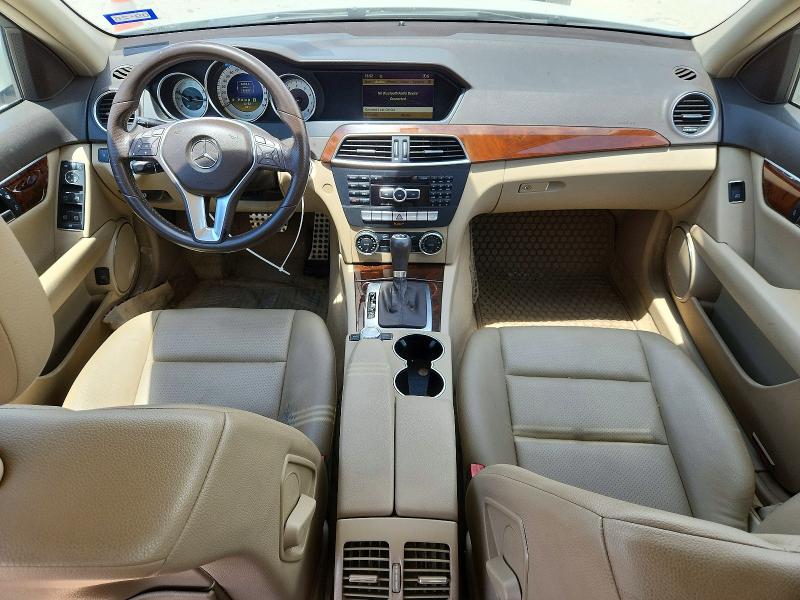 85980005 :رقم المزاد ، WDDGF8BB0CR192004 vin ، 2012 Mercedes-benz C مزاد بيع