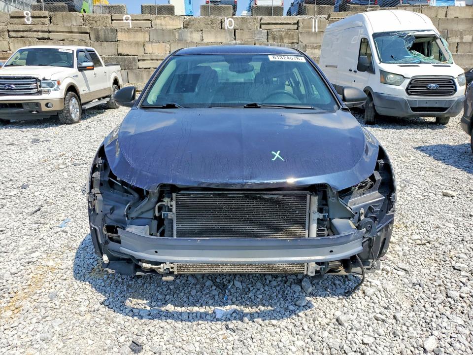 2016 Chevrolet Cruze Limited მანქანა იყიდება აუქციონზე, vin: 1G1PC5SH3G7142035, აუქციონის ნომერი: 61324676