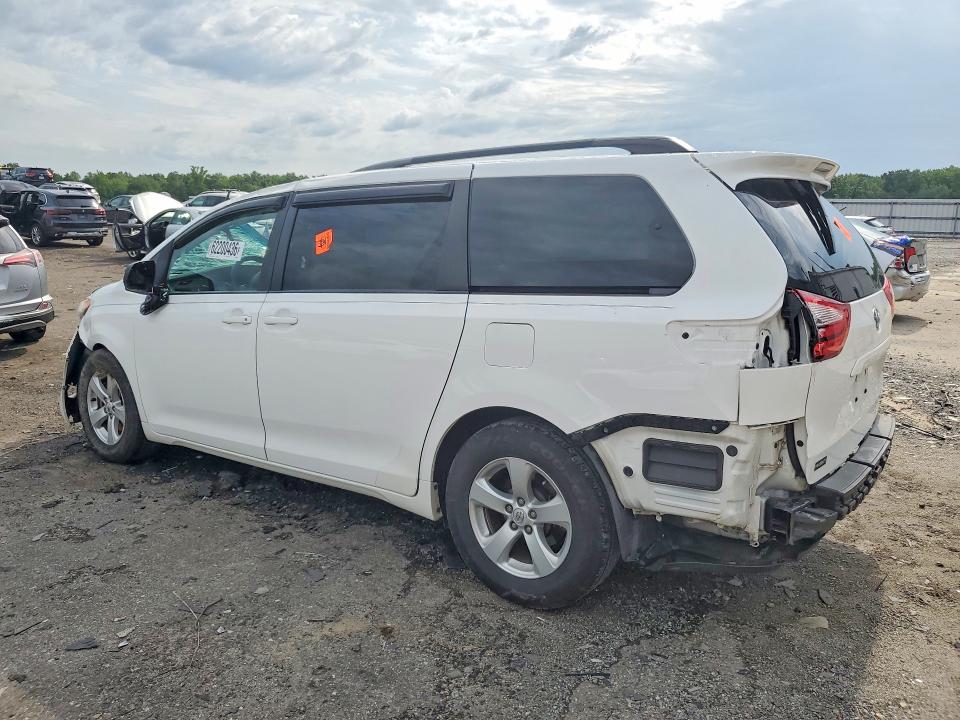 Продажа на аукционе авто 2015 Toyota Sienna, vin: 5TDKK3DC6FS665418, номер лота: 62200436