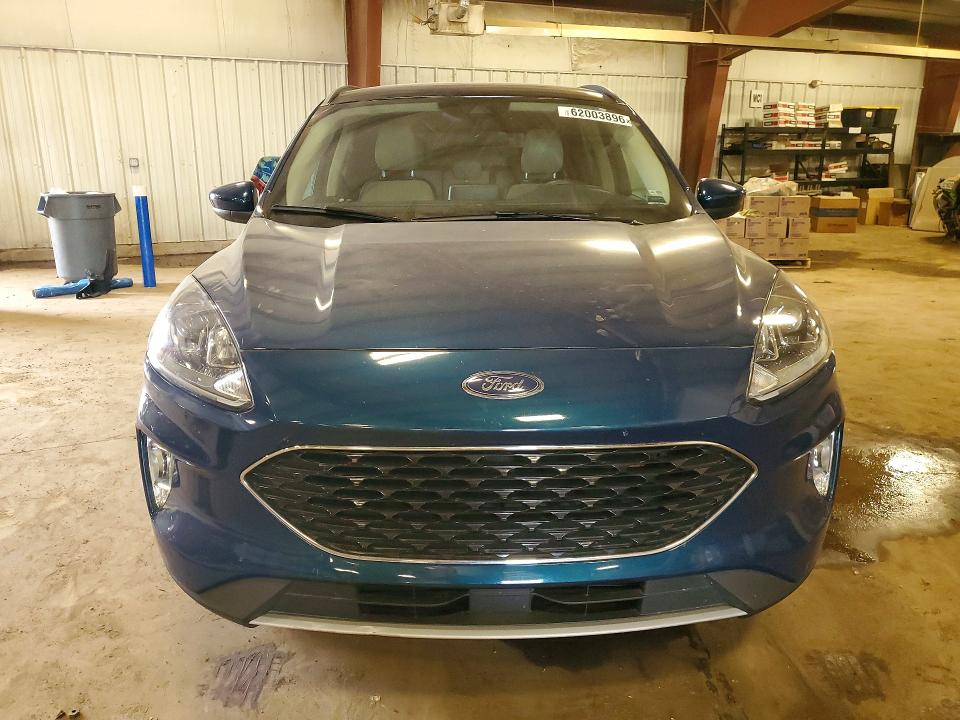 Продажа на аукционе авто 2020 Ford Escape, vin: 1FMCU0H6XLUA74335, номер лота: 62003896