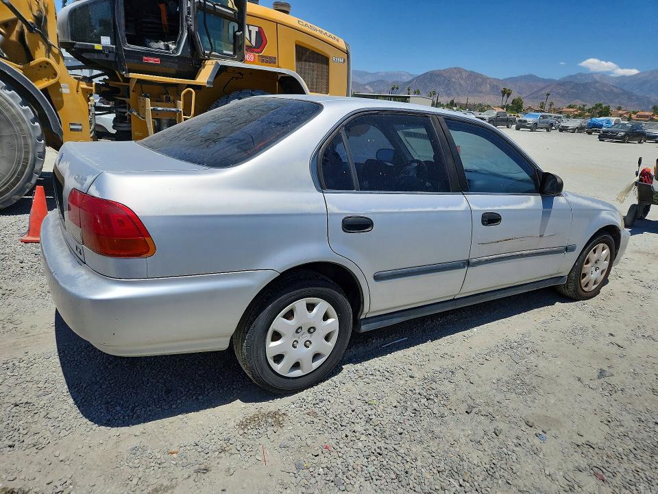 Продажа на аукционе авто 1998 Honda Civic, vin: 2HGEJ6672WH625645, номер лота: 59817636