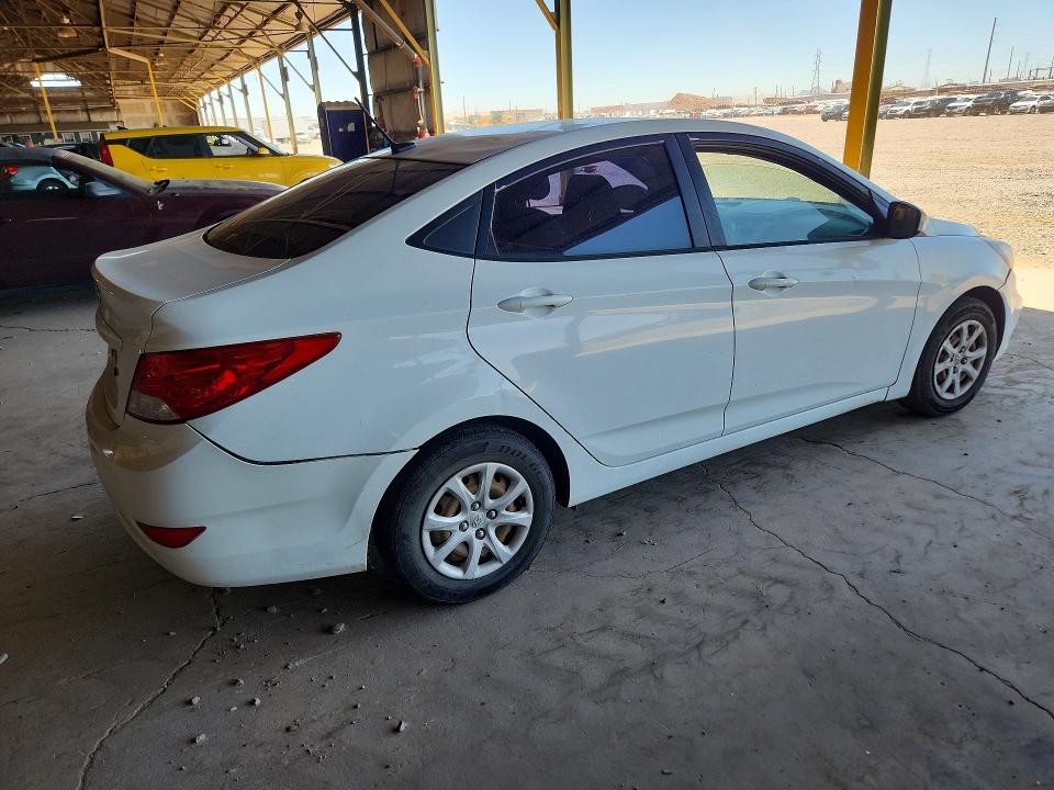 59713506 :رقم المزاد ، KMHCT4AE8DU480823 vin ، 2013 Hyundai Accent مزاد بيع