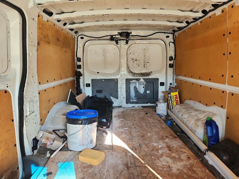 60838166 :رقم المزاد ، 1N6BF0KM5HN803471 vin ، 2017 Nissan Nv 1500 مزاد بيع