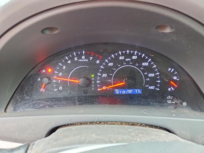 2011 Toyota Camry მანქანა იყიდება აუქციონზე, vin: 4T1BF3EK2BU670417, აუქციონის ნომერი: 61529676