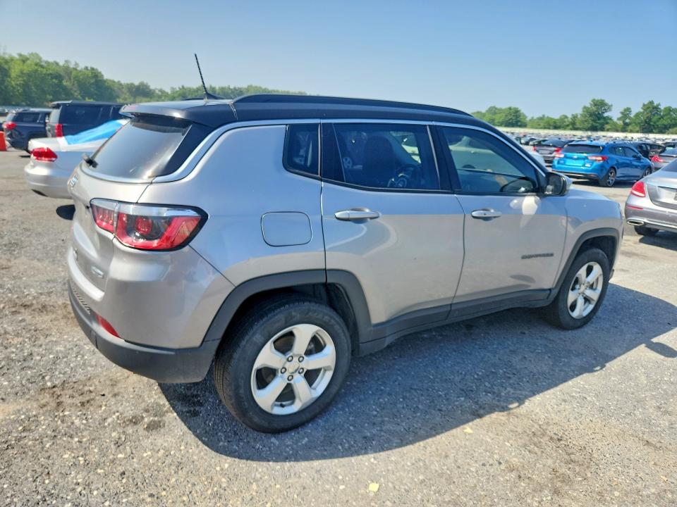 2018 Jeep Compass მანქანა იყიდება აუქციონზე, vin: 3C4NJDBB7JT162687, აუქციონის ნომერი: 59620766