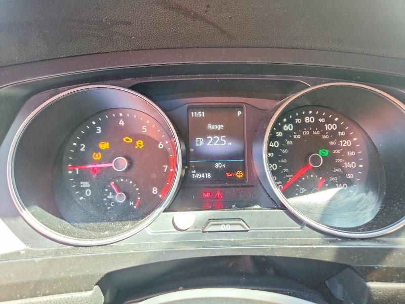Продажа на аукционе авто 2018 Volkswagen Tiguan, vin: 3VV3B7AX5JM124762, номер лота: 63497916