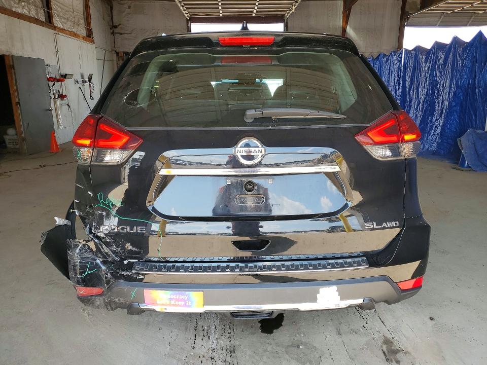 Продажа на аукционе авто 2017 Nissan Rogue, vin: 5N1AT2MV4HC742534, номер лота: 85772865