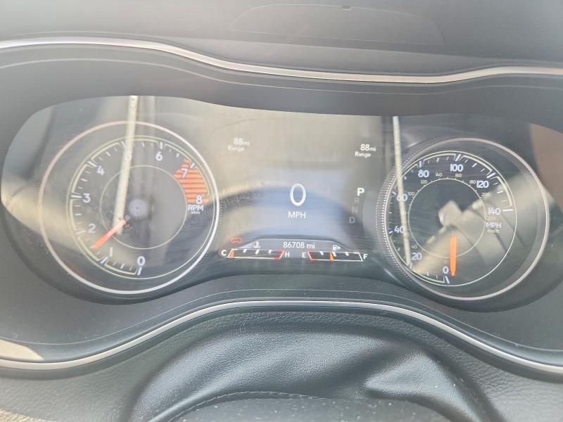 62268306 :رقم المزاد ، 1C4PJMDX5KD405163 vin ، 2019 Jeep Cherokee مزاد بيع