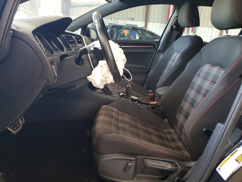 59701976 :رقم المزاد ، 3VW4T7AU5HM057755 vin ، 2017 Volkswagen Gti مزاد بيع