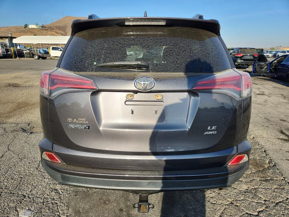Продажа на аукционе авто 2017 Toyota Rav4, vin: JTMBFREV4HJ134337, номер лота: 62650986