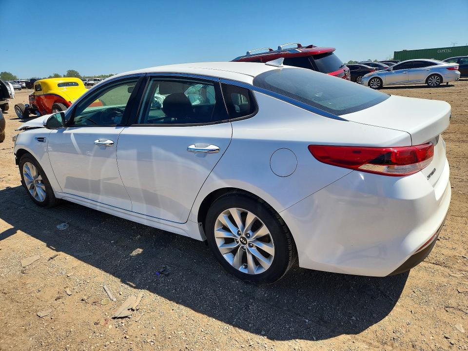 Продажа на аукционе авто 2017 Kia Optima, vin: 5XXGT4L39HG130551, номер лота: 63048136
