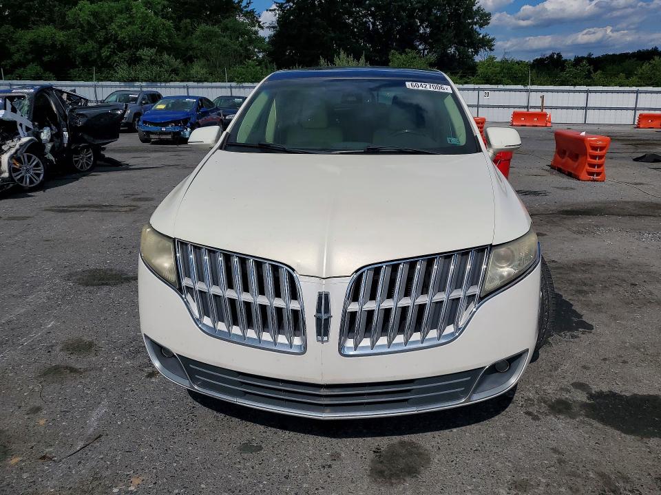 60427006 :رقم المزاد ، 2LMHJ5AT2DBL55021 vin ، 2013 Lincoln Mkt مزاد بيع