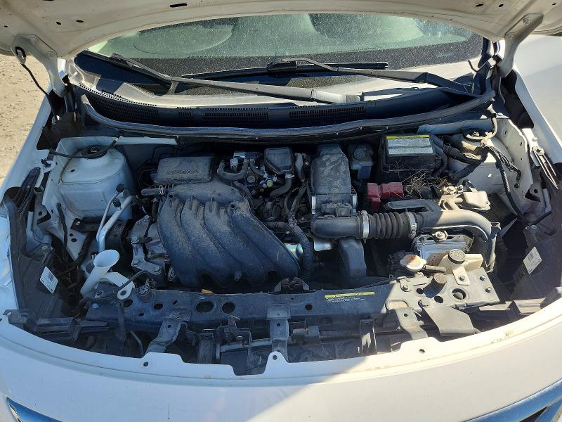 60185006 :رقم المزاد ، 3N1CN7AP7KL825609 vin ، 2019 Nissan Versa مزاد بيع