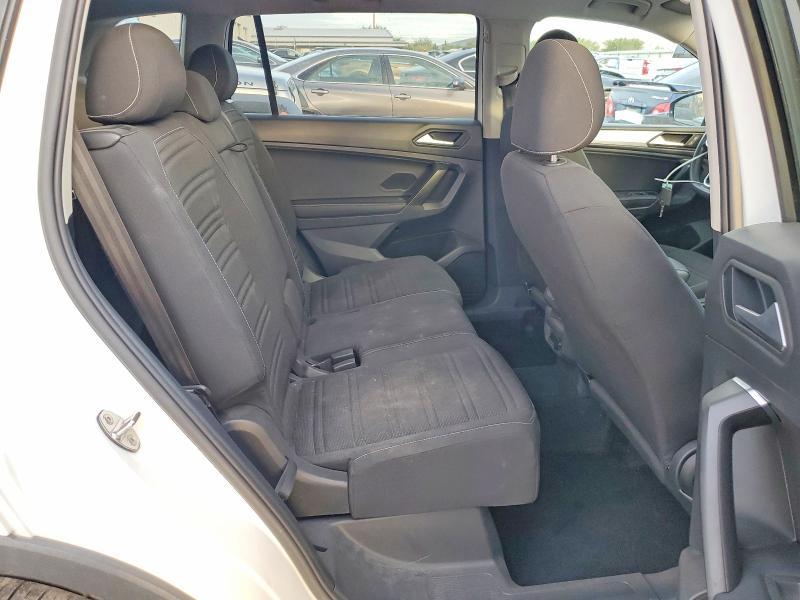 2022 Volkswagen Tiguan მანქანა იყიდება აუქციონზე, vin: 3VV1B7AXXNM071828, აუქციონის ნომერი: 60519296