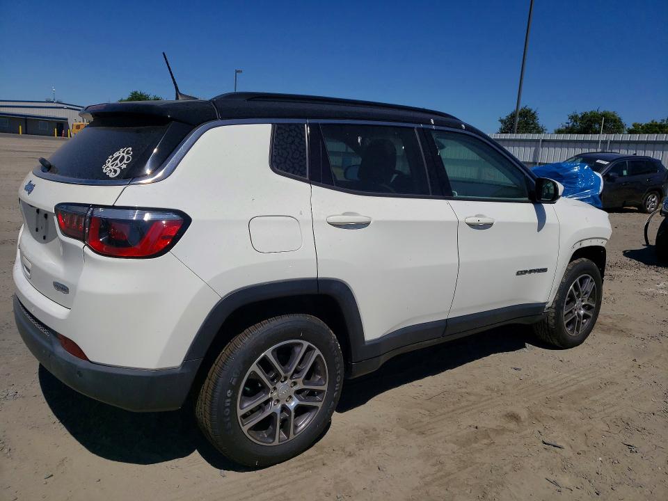 2018 Jeep Compass მანქანა იყიდება აუქციონზე, vin: 3C4NJDBB4JT142560, აუქციონის ნომერი: 59631316