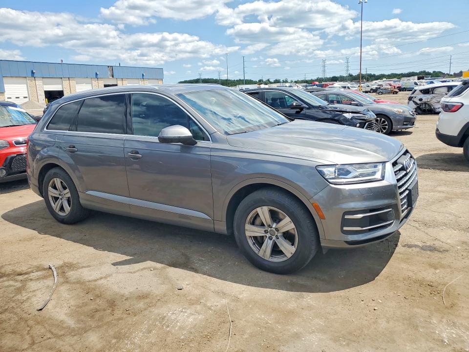 63241796 :رقم المزاد ، WA1LHAF74HD058403 vin ، 2017 Audi Q7 مزاد بيع