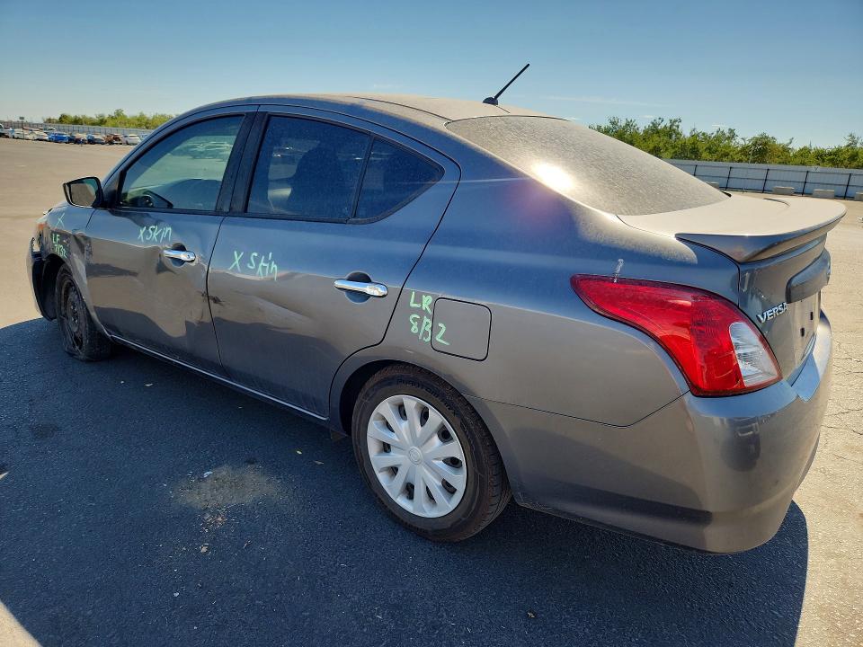 62102146 :رقم المزاد ، 3N1CN7APXKL815317 vin ، 2019 Nissan Versa مزاد بيع