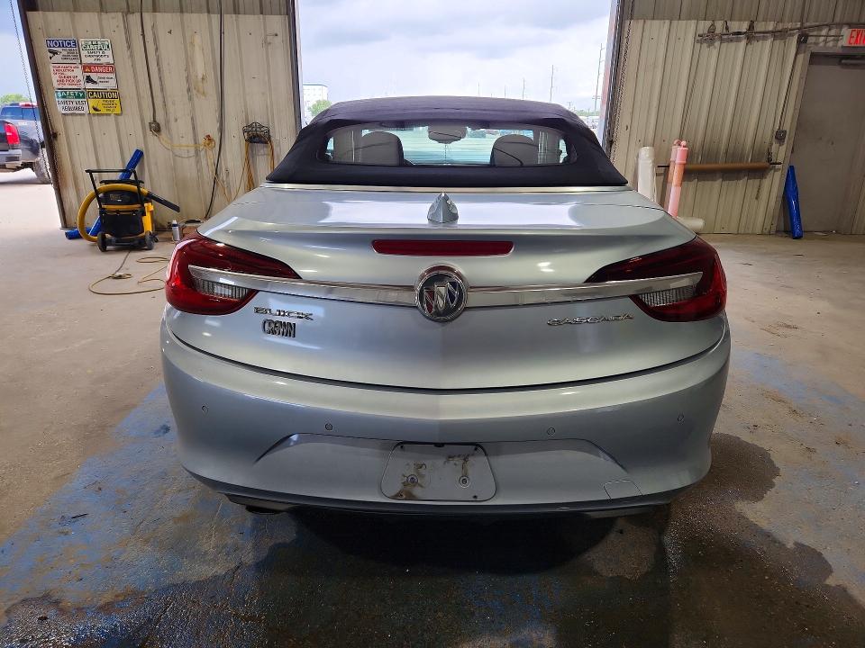 59280646 :رقم المزاد ، W04WH3N55JG061694 vin ، 2018 Buick Cascada مزاد بيع