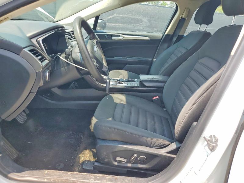 62689096 :رقم المزاد ، 3FA6P0LU4JR243189 vin ، 2018 Ford Fusion مزاد بيع