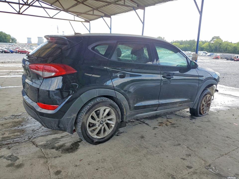 61691886 :رقم المزاد ، KM8J33A46GU076724 vin ، 2016 Hyundai Tucson مزاد بيع