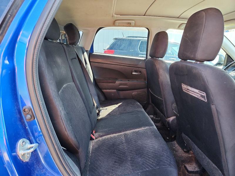 Продажа на аукционе авто 2015 Mitsubishi Rvr, vin: 4A4AJ4AW5FE606247, номер лота: 61117306