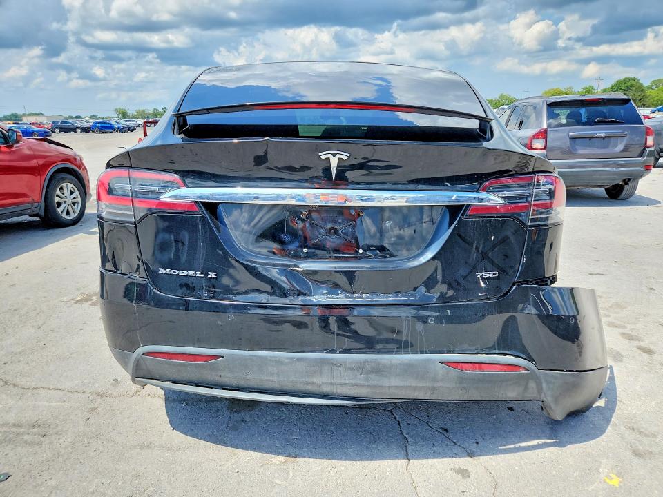 Продаж на аукціоні авто 2017 Tesla Model X, vin: 5YJXCBE26HF049096, номер лоту: 60079576