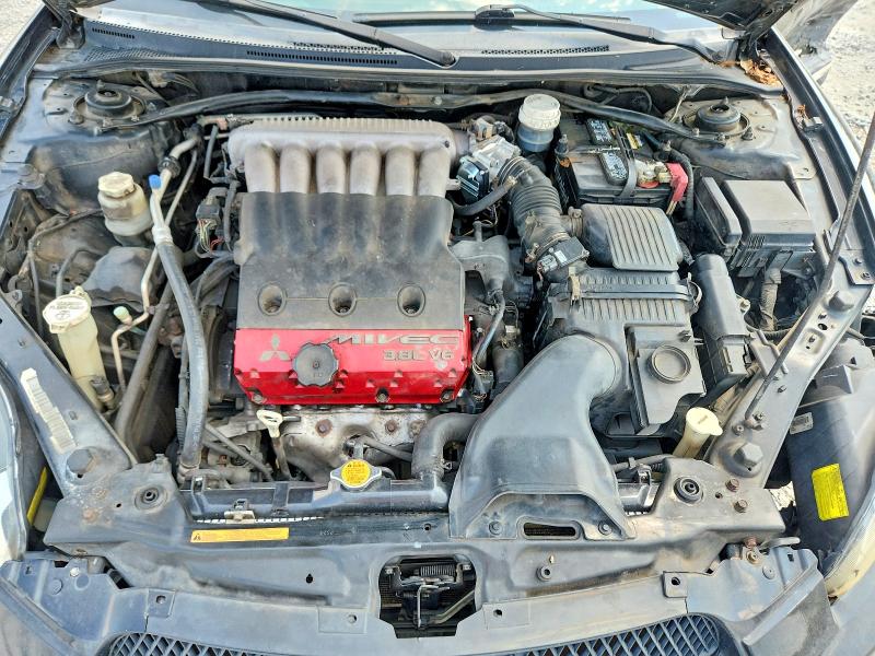 61211186 :رقم المزاد ، 4A31K3DT2BE003957 vin ، 2011 Mitsubishi Eclipse مزاد بيع