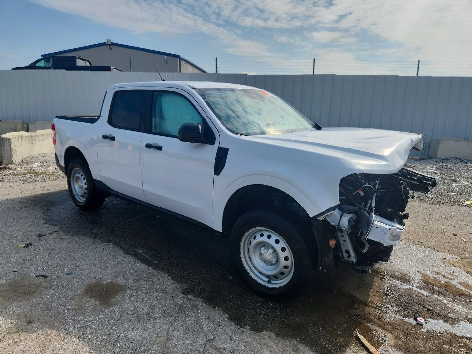 85632845 :رقم المزاد ، 3FTTW8A33RRA04463 vin ، 2024 Ford Maverick مزاد بيع