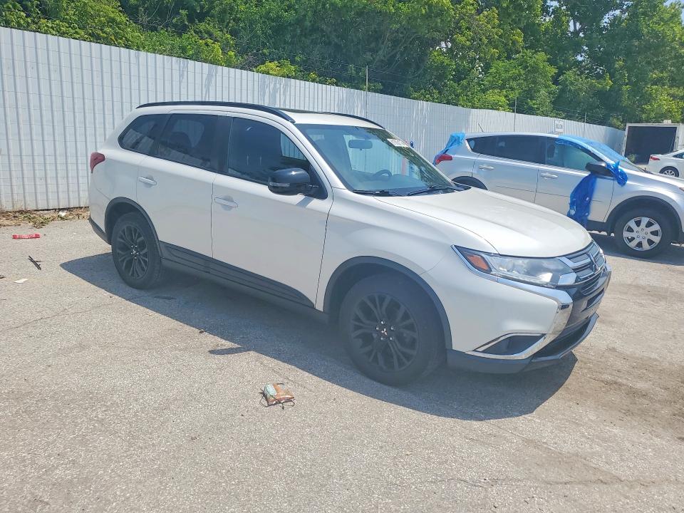 Продажа на аукционе авто 2018 Mitsubishi Outlander, vin: JA4AD3A30JZ025569, номер лота: 61835116