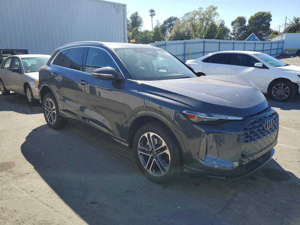 Продаж на аукціоні авто 2025 Audi Q5, vin: WA11AAGU7S2014592, номер лоту: 62980716