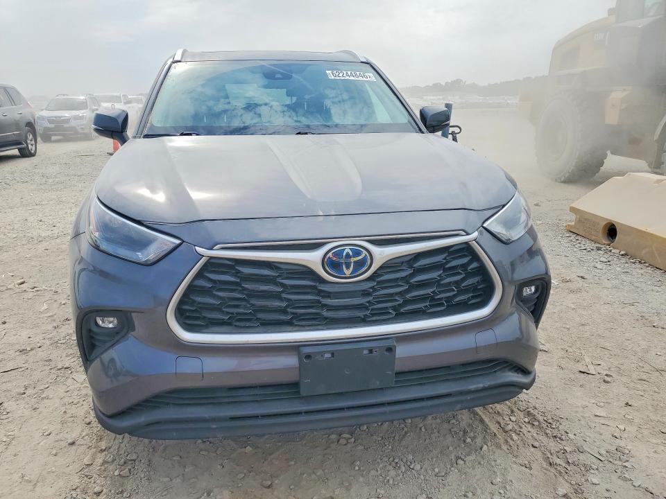62244846 :رقم المزاد ، 5TDGBRCH5NS541886 vin ، 2022 Toyota Highlander Hybrid مزاد بيع