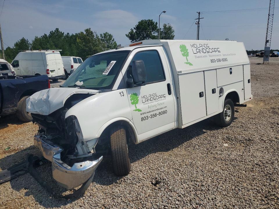 62063306 :رقم المزاد ، 1GB0GRFG2H1132529 vin ، 2017 Chevrolet Express G3500 مزاد بيع
