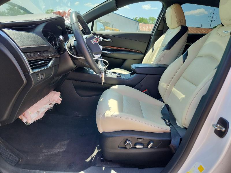 Продажа на аукционе авто 2022 Cadillac Xt4, vin: 1GYFZFR49NF105434, номер лота: 63213746