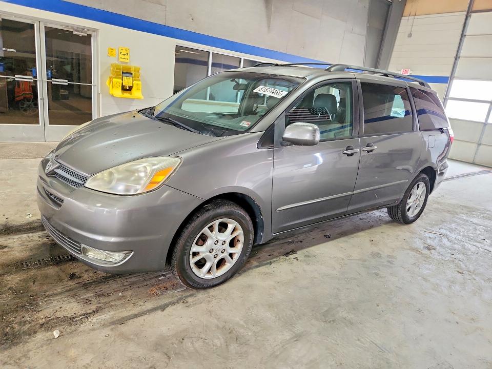 2005 Toyota Sienna მანქანა იყიდება აუქციონზე, vin: 5TDBA22CX5S034850, აუქციონის ნომერი: 61674466