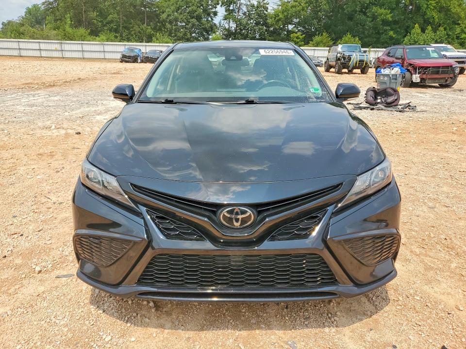 Продажа на аукционе авто 2023 Toyota Camry, vin: 4T1G11AK6PU102953, номер лота: 62256946