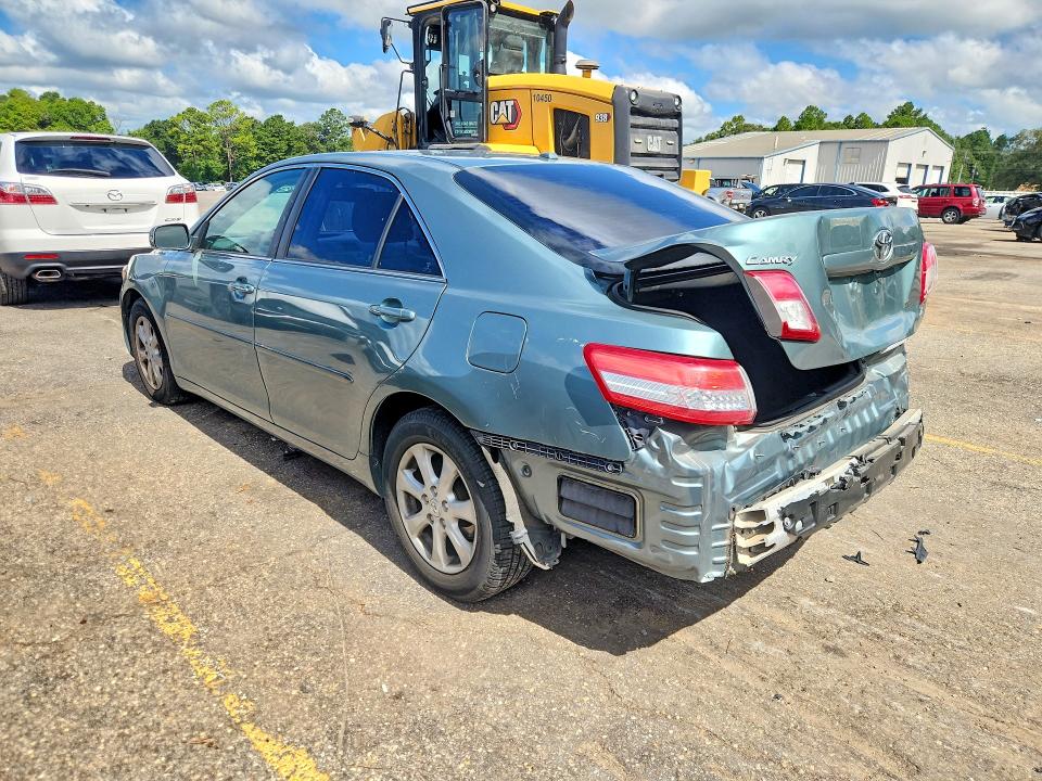 62098416 :رقم المزاد ، 4T1BF3EK3BU758683 vin ، 2011 Toyota Camry مزاد بيع