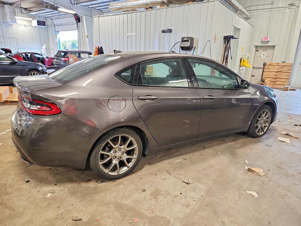 62074176 :رقم المزاد ، 1C3CDFEB3FD415172 vin ، 2015 Dodge Dart مزاد بيع
