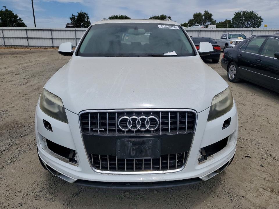 60695226 :رقم المزاد ، WA1LGAFE8CD005911 vin ، 2012 Audi Q7 مزاد بيع
