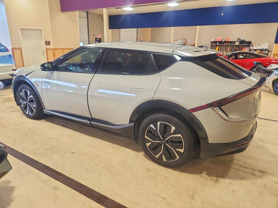 Продажа на аукционе авто 2023 Kia Ev6, vin: KNDC34LA8P5129827, номер лота: 62992486